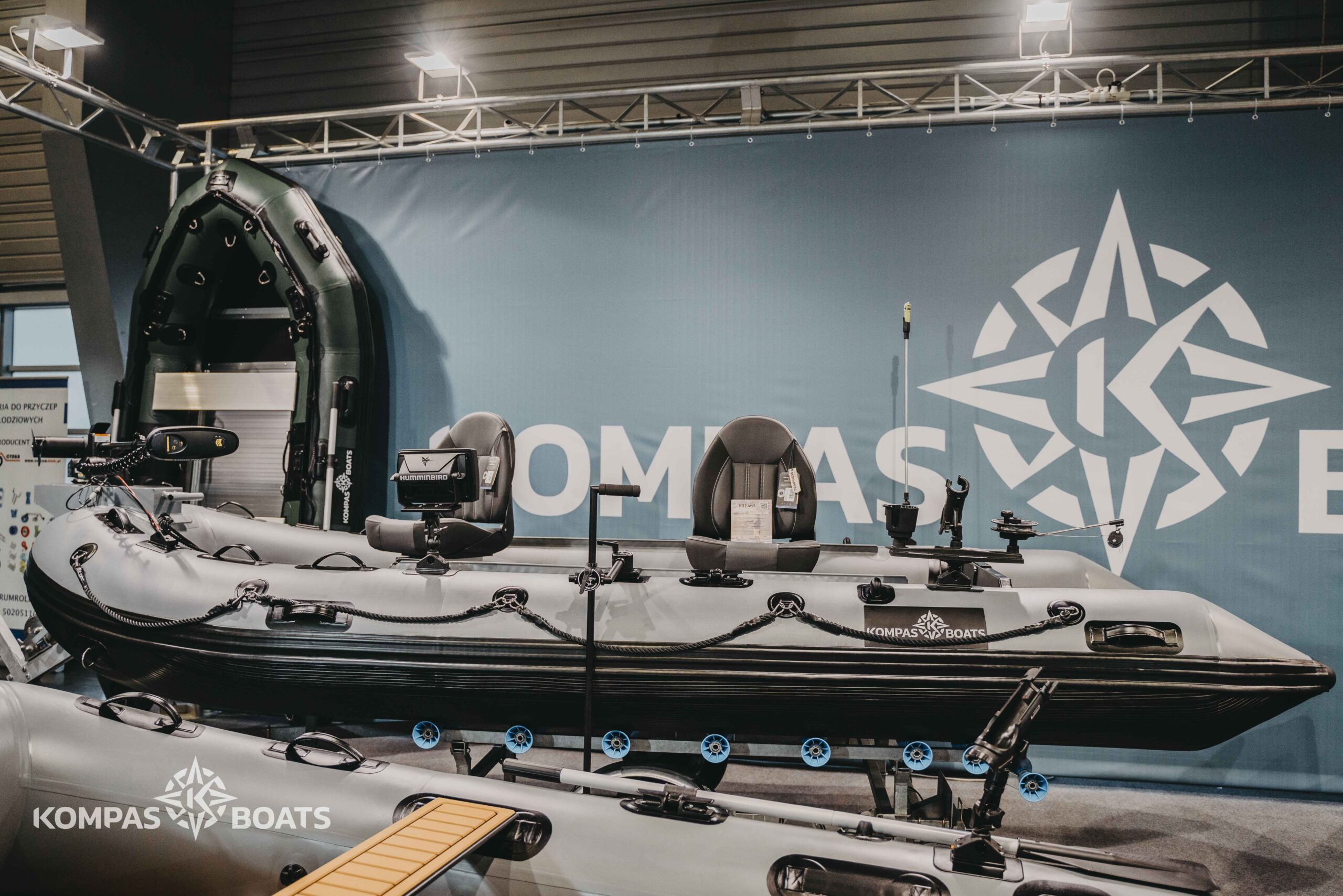 Ponton wędkarski KBF460 + AirMata + platforma pod silnik dziobowy - obrazek 23