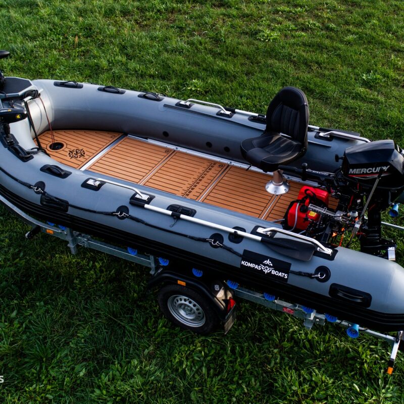 duży Ponton wędkarski kompas Fishing 460