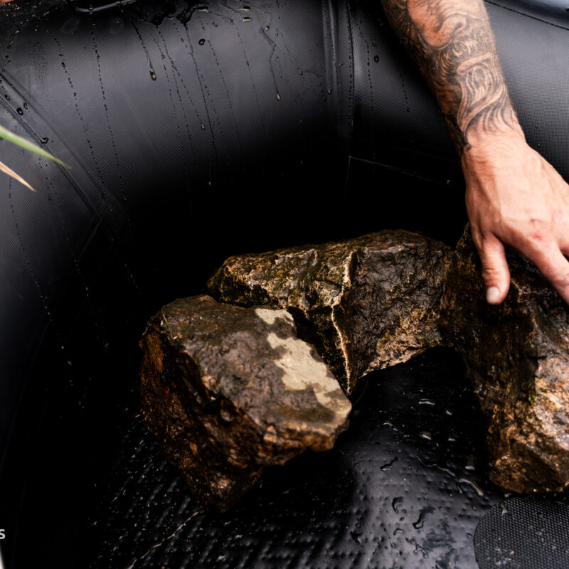 ponton wędkarski do wywożenia zestawów-ponton karpiowy