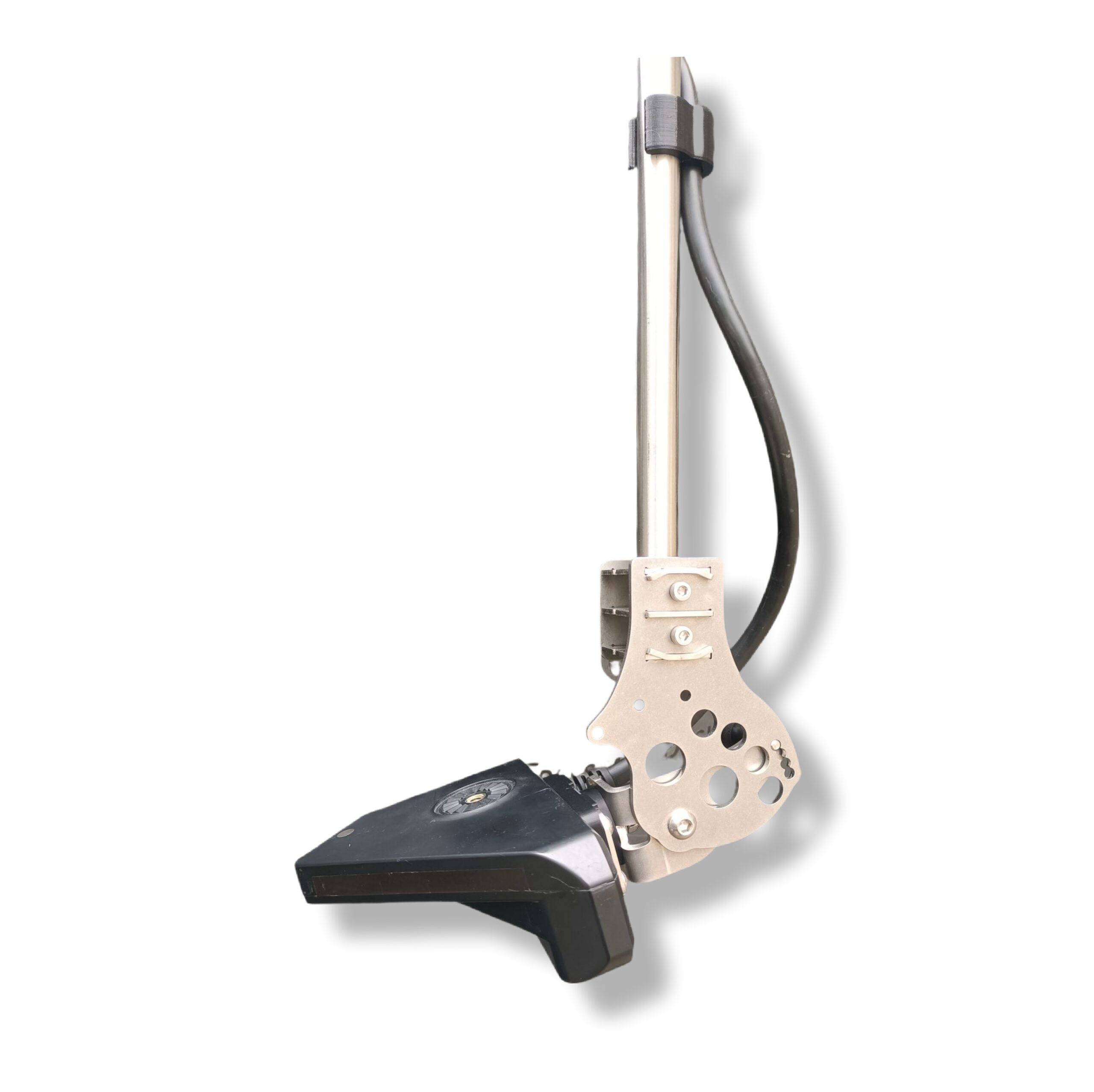 Uchwyt przetwornika Garmin LVS 32 – stal nierdzewna V4A, odporna na wodę słoną