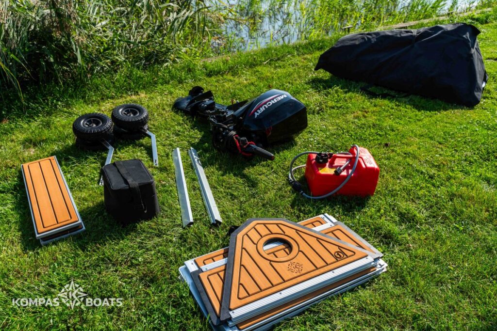 przygotowanie-lodzi-do-uzytkowania-kompas-boats-1