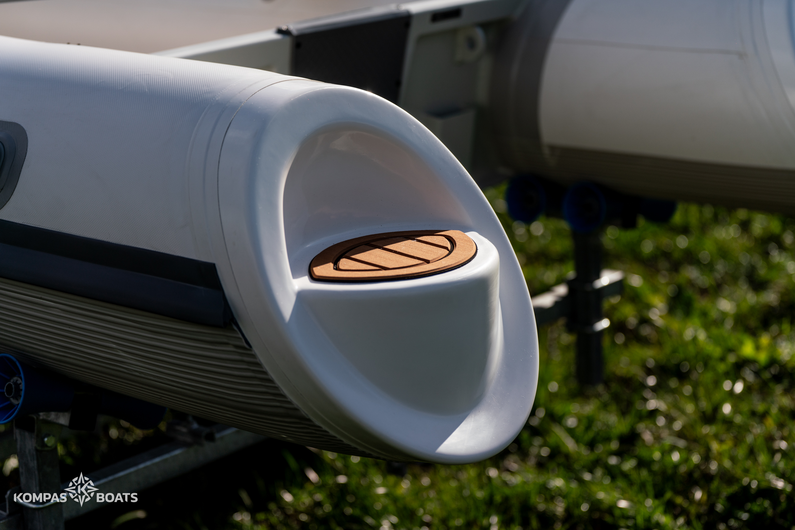 Ponton KBC 380 + Podłoga Aluminiowa EVA - obrazek 5