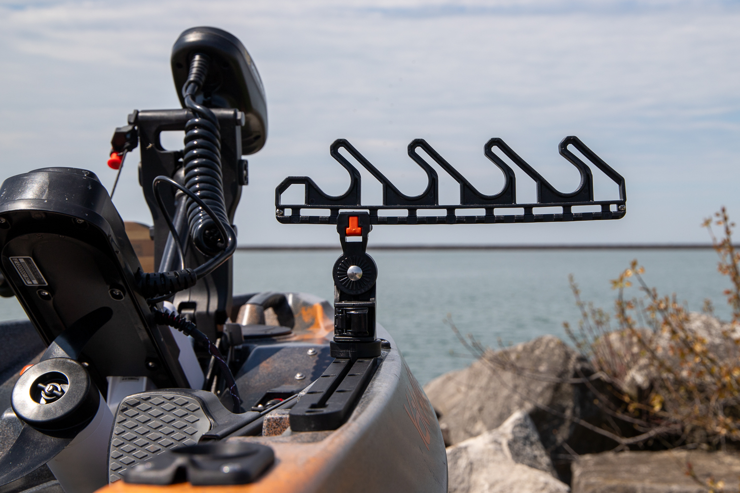 YakAttack 12RHM-1008 CenterStage Rod Stager – Kompaktowy Uchwyt Wędek 1szt. - obrazek 2