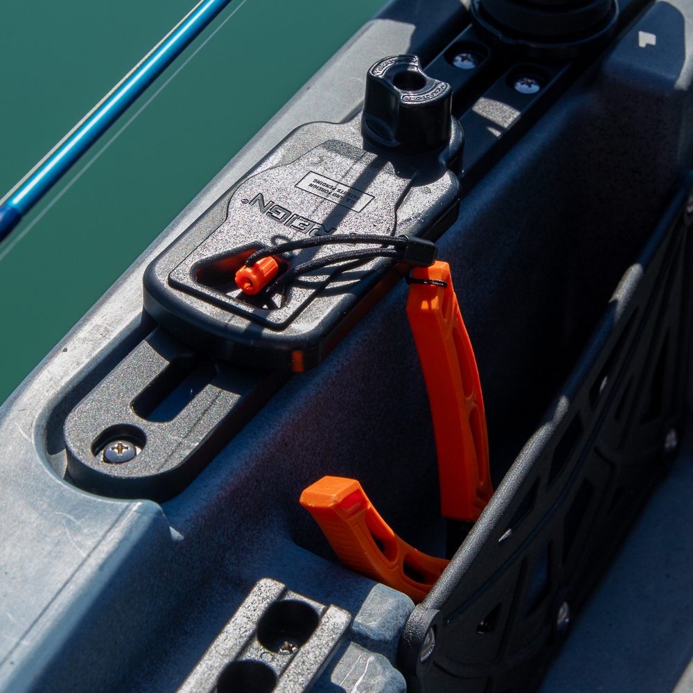 YakAttack Track Mount Retractor 12RET-1002– Zwijany Mechanizm - obrazek 2