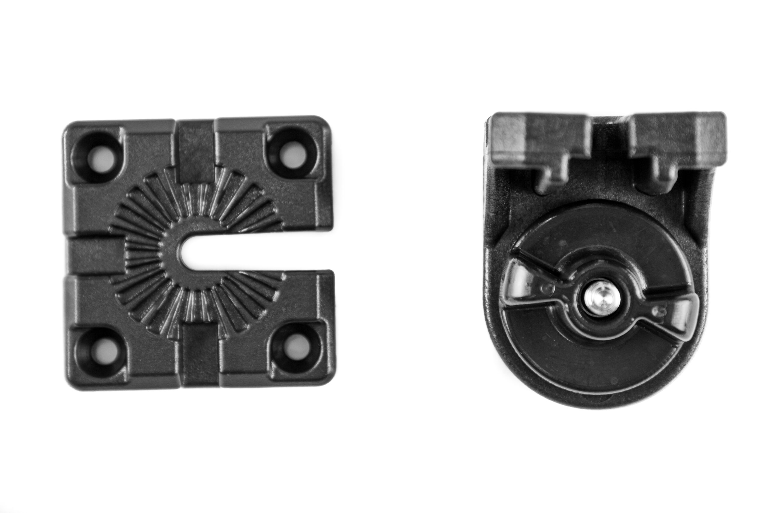 YakAttack 90 Degree MightyMount Vertical Track Adapter LNL-1008 - obrazek 3