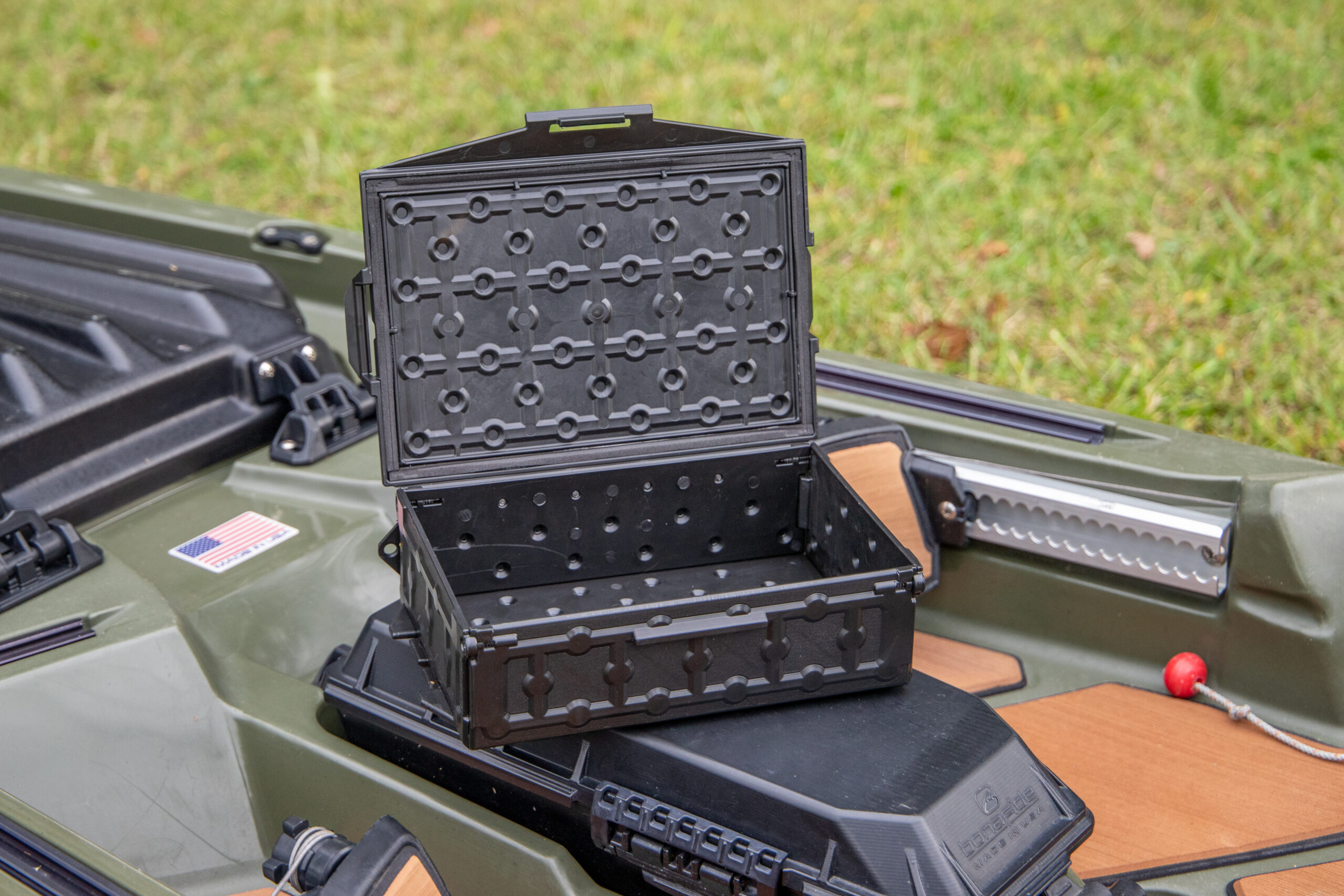 Dodatkowe Pudełko YakAttack TracPak Stackable Storage Box (Spare Box) - obrazek 4